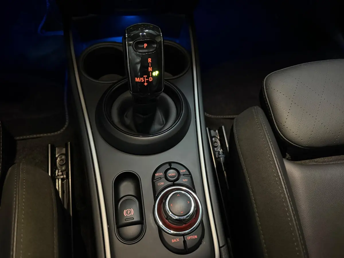 1.5 Cooper PANO|H&K|HUD|AMBIENT|ACC|CAMERA|19 INCH