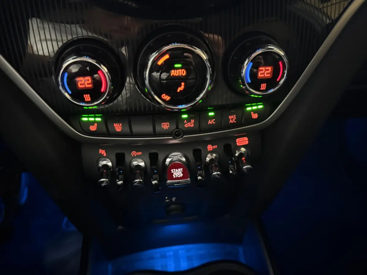 1.5 Cooper PANO|H&K|HUD|AMBIENT|ACC|CAMERA|19 INCH