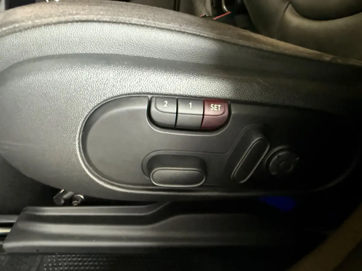 1.5 Cooper PANO|H&K|HUD|AMBIENT|ACC|CAMERA|19 INCH