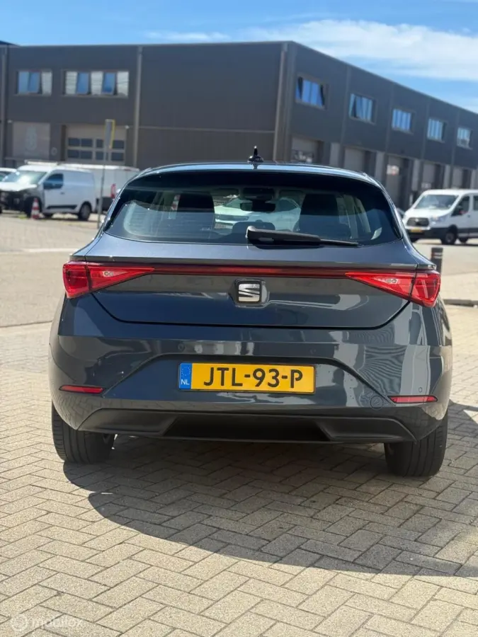 2.0 TDI Business Intense Led AUT