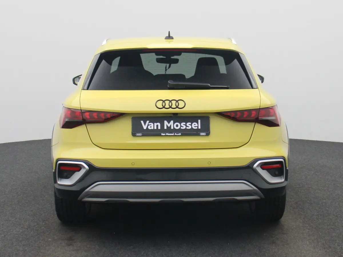 40 TFSI e Advanced 204 PK | Adaptive cruise control | Sonos | Dodehoekdetectie | Stoelverwarming | Achteruitrijcamera | Climate control | Trekhaak | Privacy glas