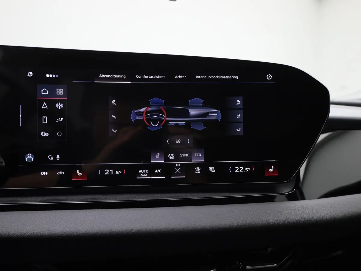 edition performance 100 kWh | Adaptive cruise control | 360 graden camera | Dodehoekdetectie | Stuurverwarming | Climate control | Carbon pakket | Stoelverwarming voor & achter | Warmtepomp 