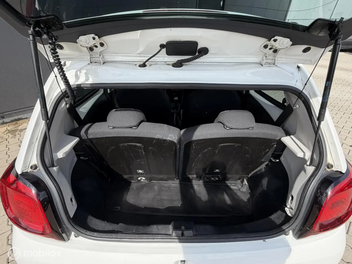 1.0 e-VTi Feel | AIRCO | 5 DEUREN |
