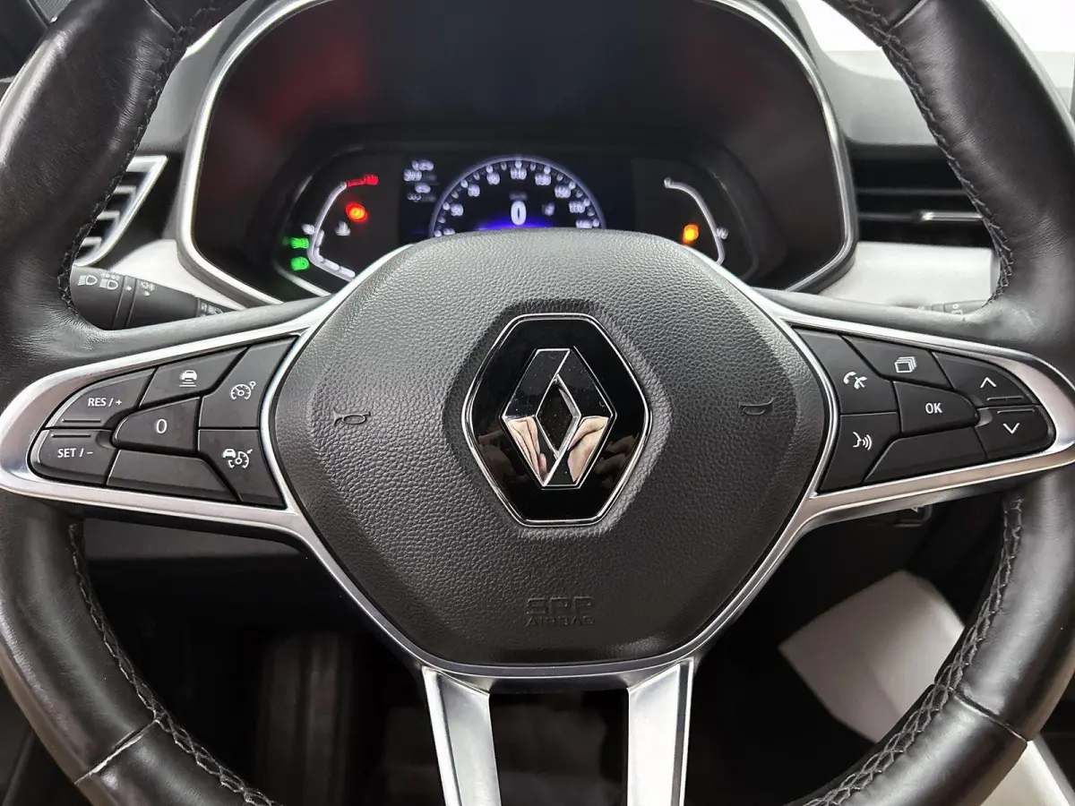 1.0 TCe Initiale Paris | Apple Carplay / Android Auto | Achteruitrijcamera | Stoelverwarming | Parkeersensoren |