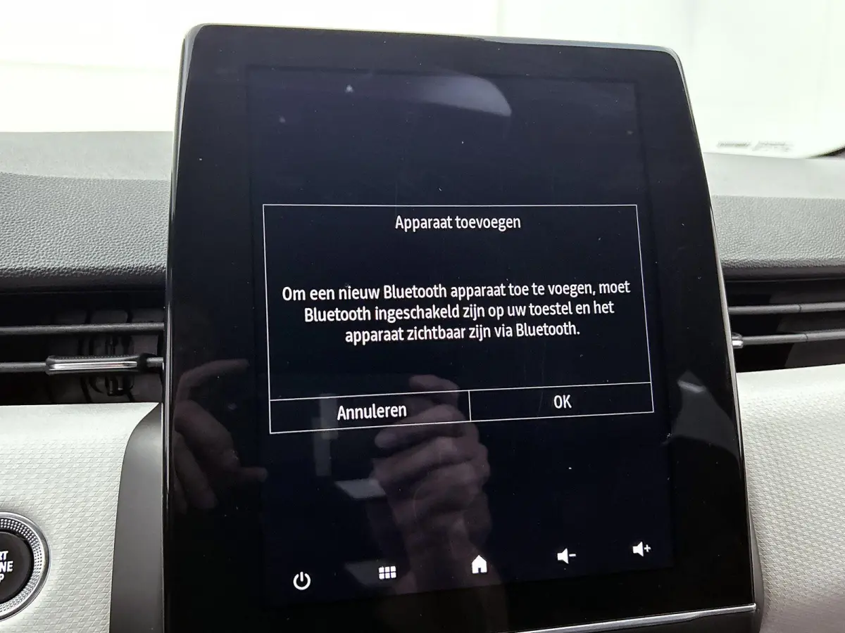 1.0 TCe Initiale Paris | Apple Carplay / Android Auto | Achteruitrijcamera | Stoelverwarming | Parkeersensoren |