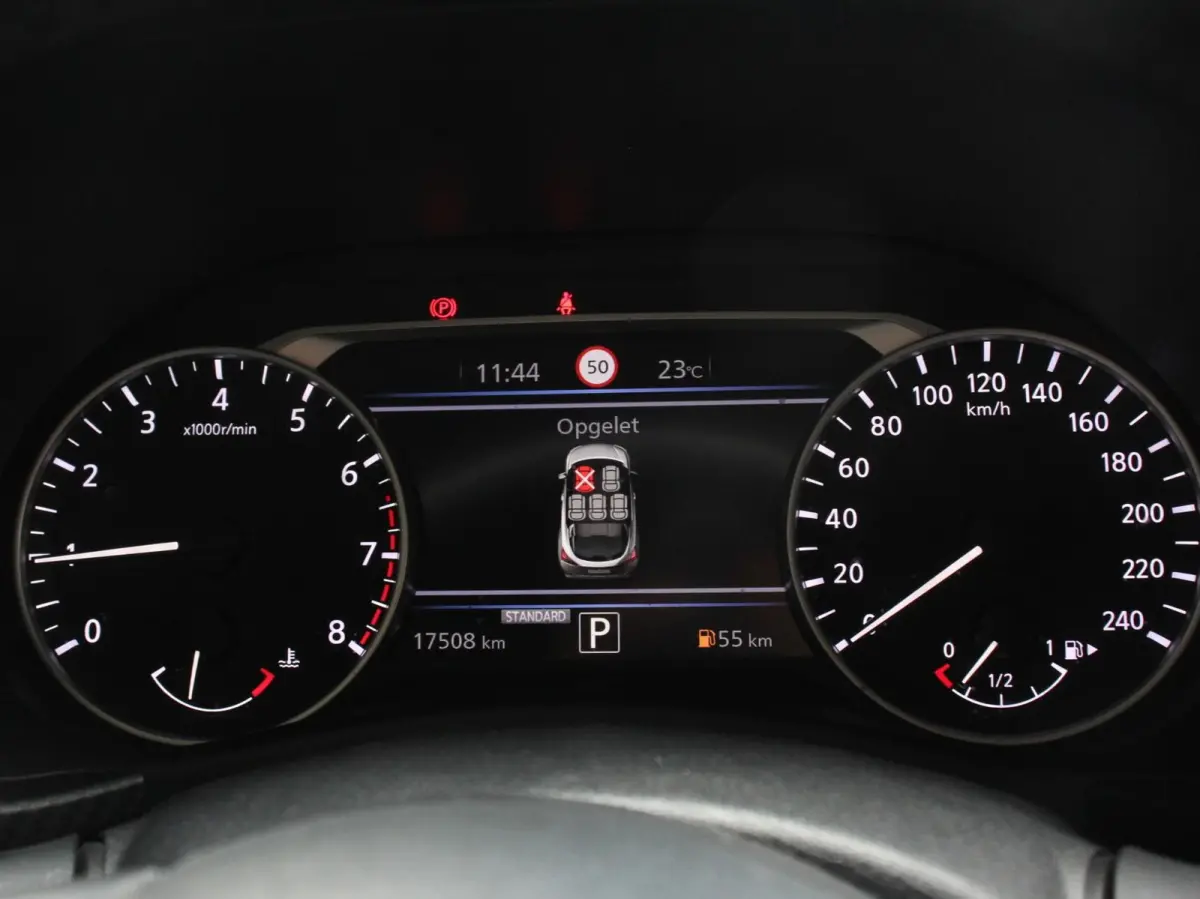 1.0 DIG-T Automaat N-Connecta Climate control Cruise control Achteruitrijcamera Keyless Navigatie LED Verwarmde voorstoelen Verwarmd stuurwiel Parkeersensoren Apple Carplay/ Android Auto