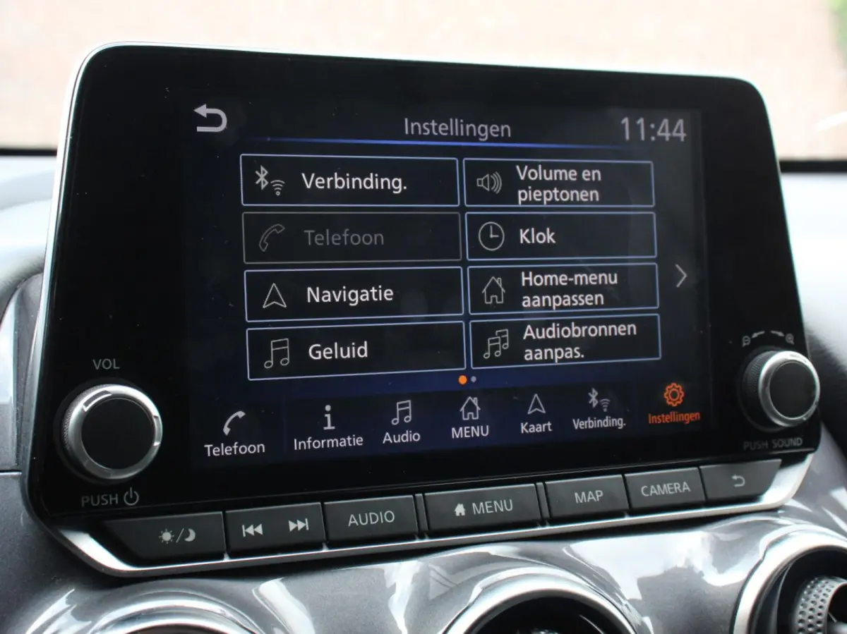 1.0 DIG-T Automaat N-Connecta Climate control Cruise control Achteruitrijcamera Keyless Navigatie LED Verwarmde voorstoelen Verwarmd stuurwiel Parkeersensoren Apple Carplay/ Android Auto