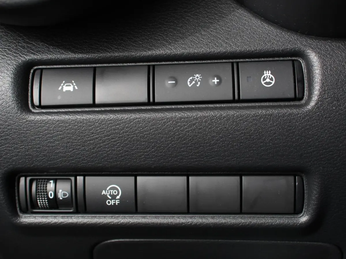 1.0 DIG-T Automaat N-Connecta Climate control Cruise control Achteruitrijcamera Keyless Navigatie LED Verwarmde voorstoelen Verwarmd stuurwiel Parkeersensoren Apple Carplay/ Android Auto