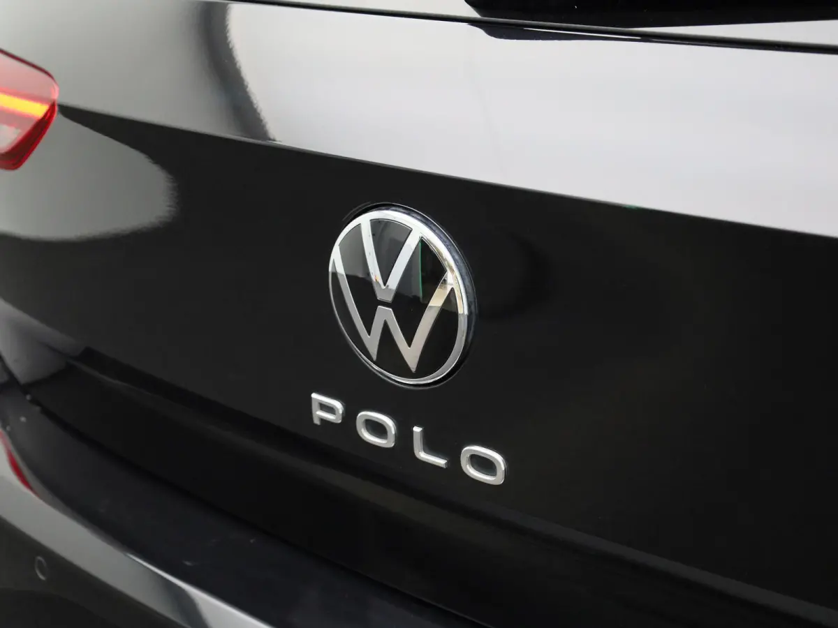 1.0 TSI Life Business | Apple Carplay / Android Auto | Stoelverwarming | Navigatie | Parkeersensoren |
