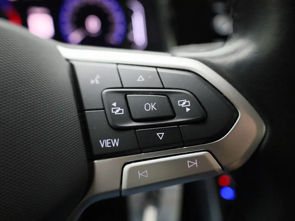 1.0 TSI Life Business | Apple Carplay / Android Auto | Stoelverwarming | Navigatie | Parkeersensoren |