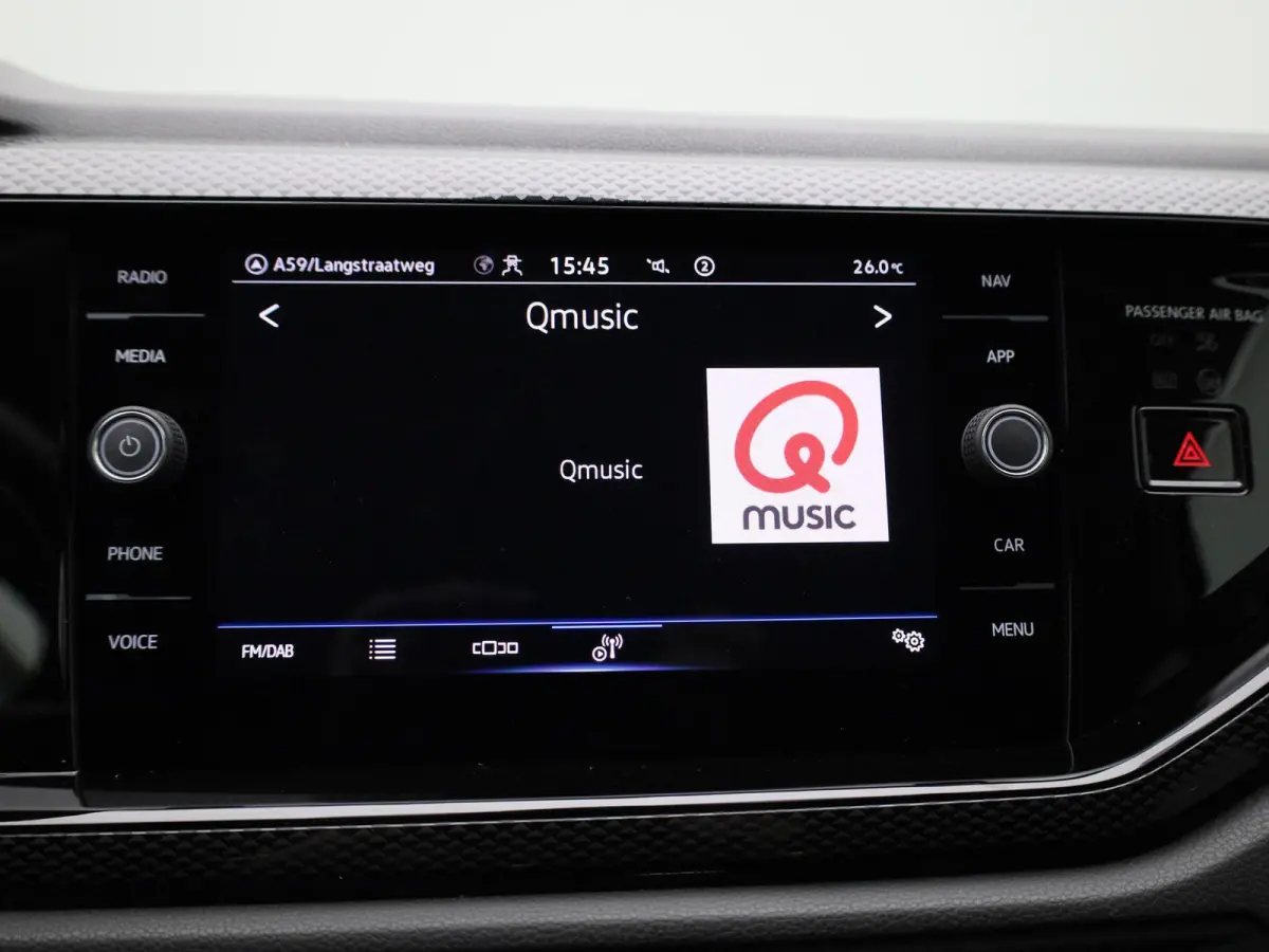 1.0 TSI Life Business | Apple Carplay / Android Auto | Stoelverwarming | Navigatie | Parkeersensoren |