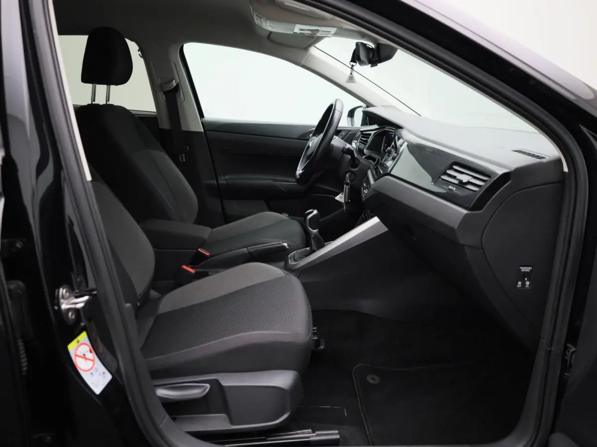 1.0 TSI Life Business | Apple Carplay / Android Auto | Stoelverwarming | Navigatie | Parkeersensoren |
