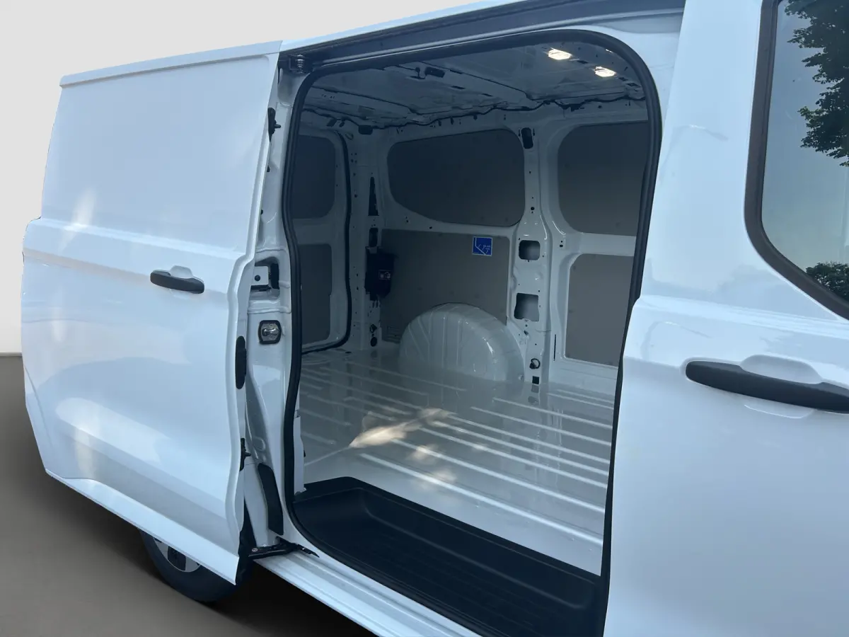 71 kwH | Direct Leverbaar! | 2300KG Trekgewicht | Camera | Stoelverwarming