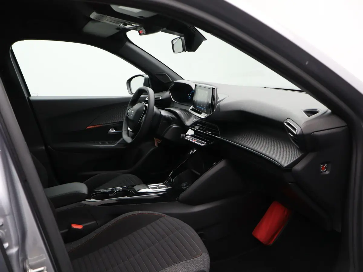 e-2008 Active Pack | Apple Carplay / Android Auto | Multifunctioneel Stuurwiel | Keyless |