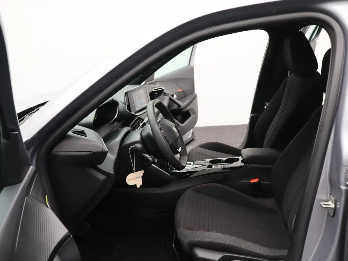 e-2008 Active Pack | Apple Carplay / Android Auto | Multifunctioneel Stuurwiel | Keyless |
