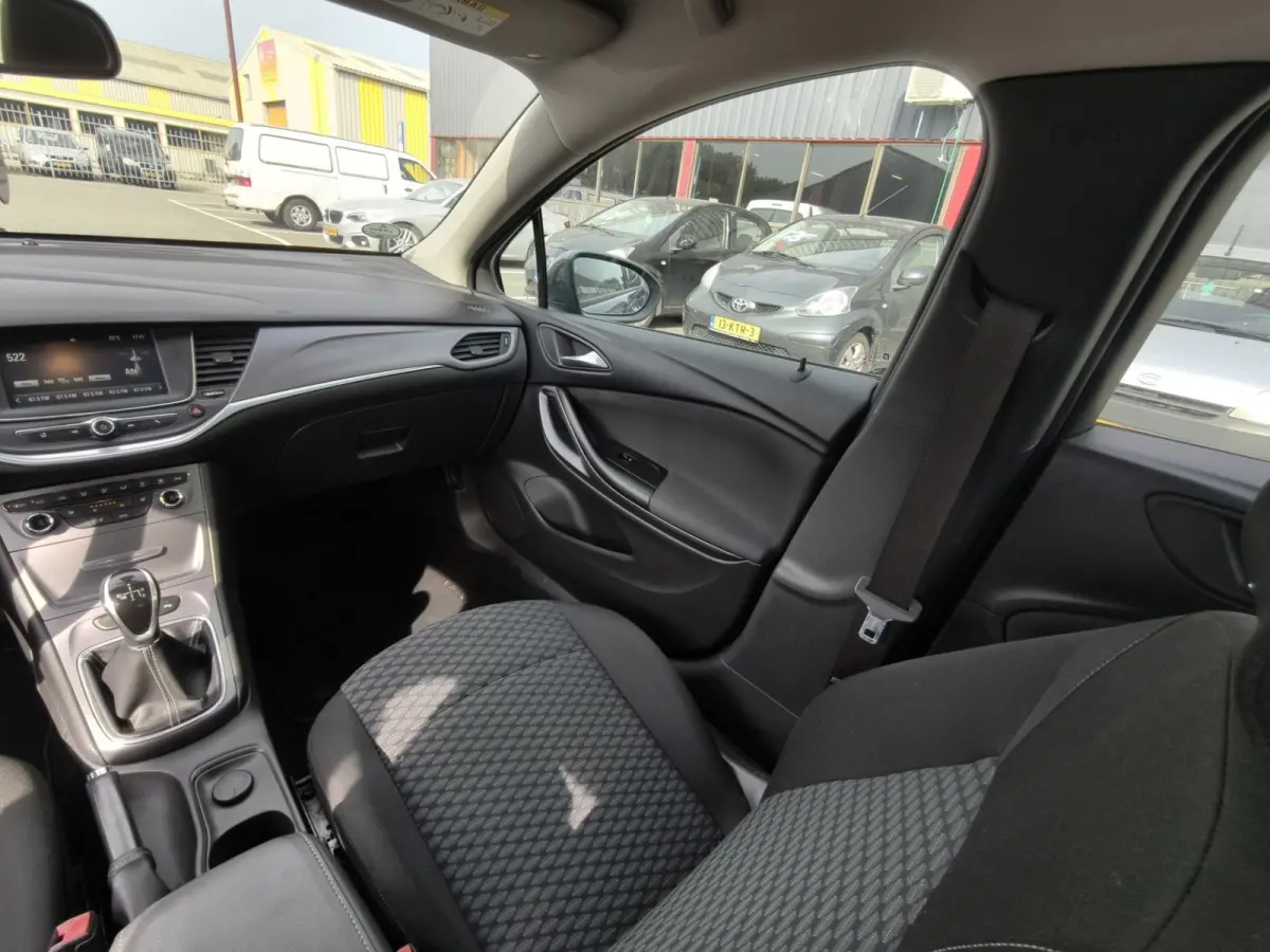 1.0 Edition || NAP | AUTOMAAT | CRUISE | STOELVERWARMING | AIRCO
