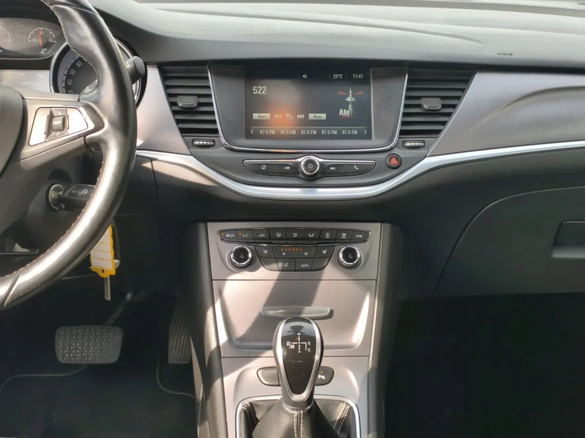1.0 Edition || NAP | AUTOMAAT | CRUISE | STOELVERWARMING | AIRCO