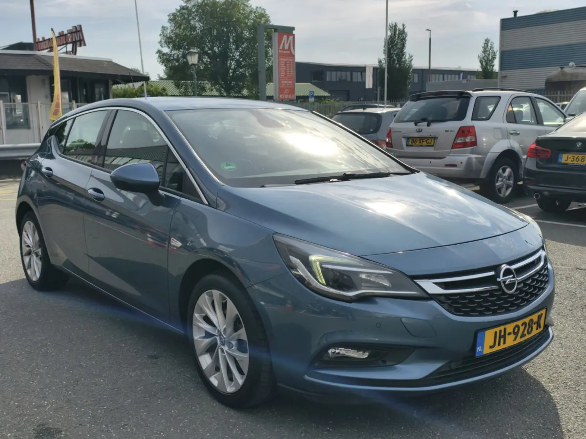 1.0 Edition || NAP | AUTOMAAT | CRUISE | STOELVERWARMING | AIRCO