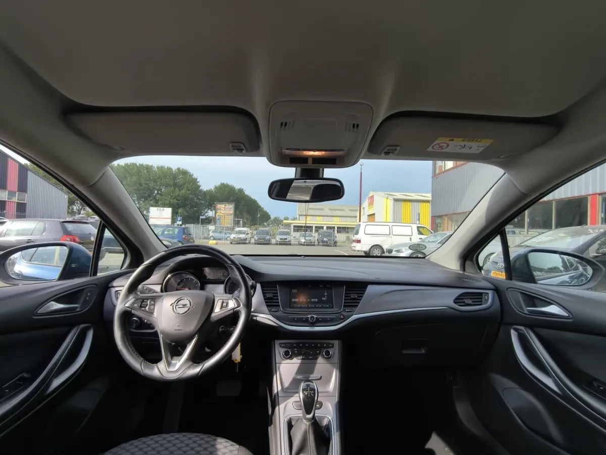 1.0 Edition || NAP | AUTOMAAT | CRUISE | STOELVERWARMING | AIRCO
