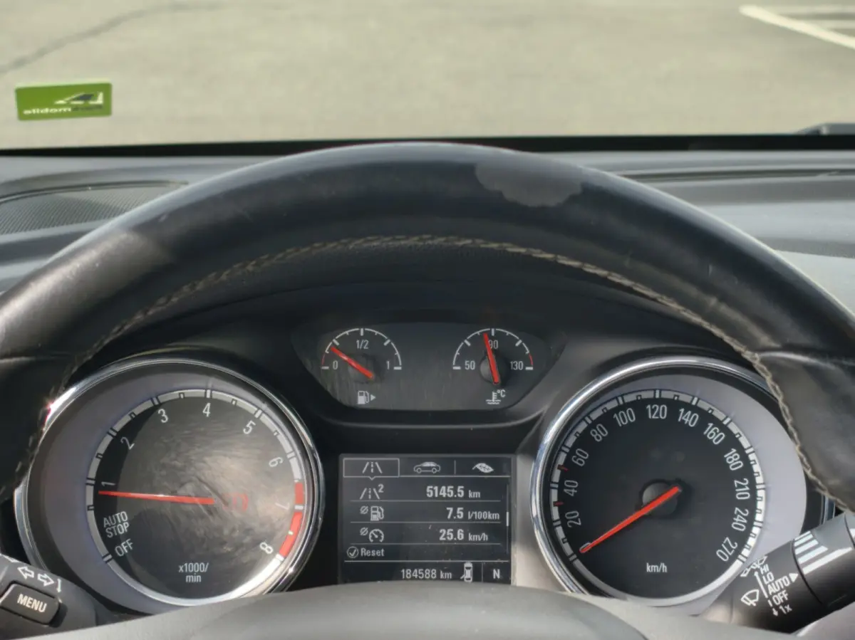 1.0 Edition || NAP | AUTOMAAT | CRUISE | STOELVERWARMING | AIRCO