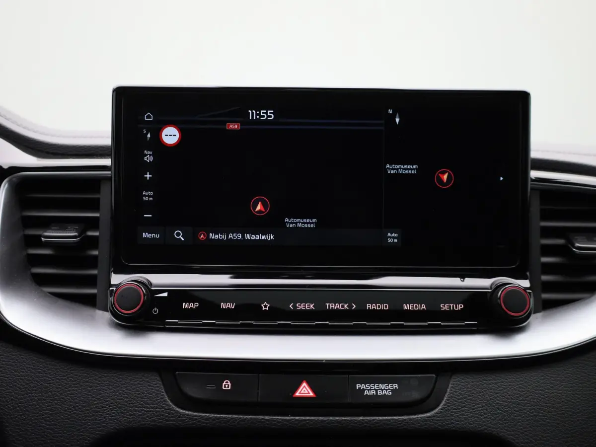 1.5 T-GDi GT-Line | Schuif/Kanteldak | Apple Carplay / Android Auto | Lichtmetalen Velgen | Sportstoelen | Camera | Virtual Cockpit |