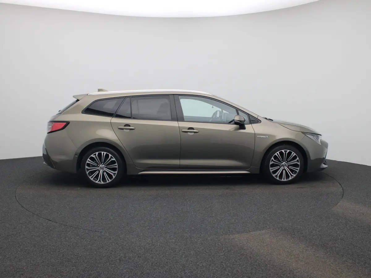 1.8 Hybrid Business Intro | Navigatie | Camera | Keyless | Privacy Glass | Lichtmetalen Velgen |