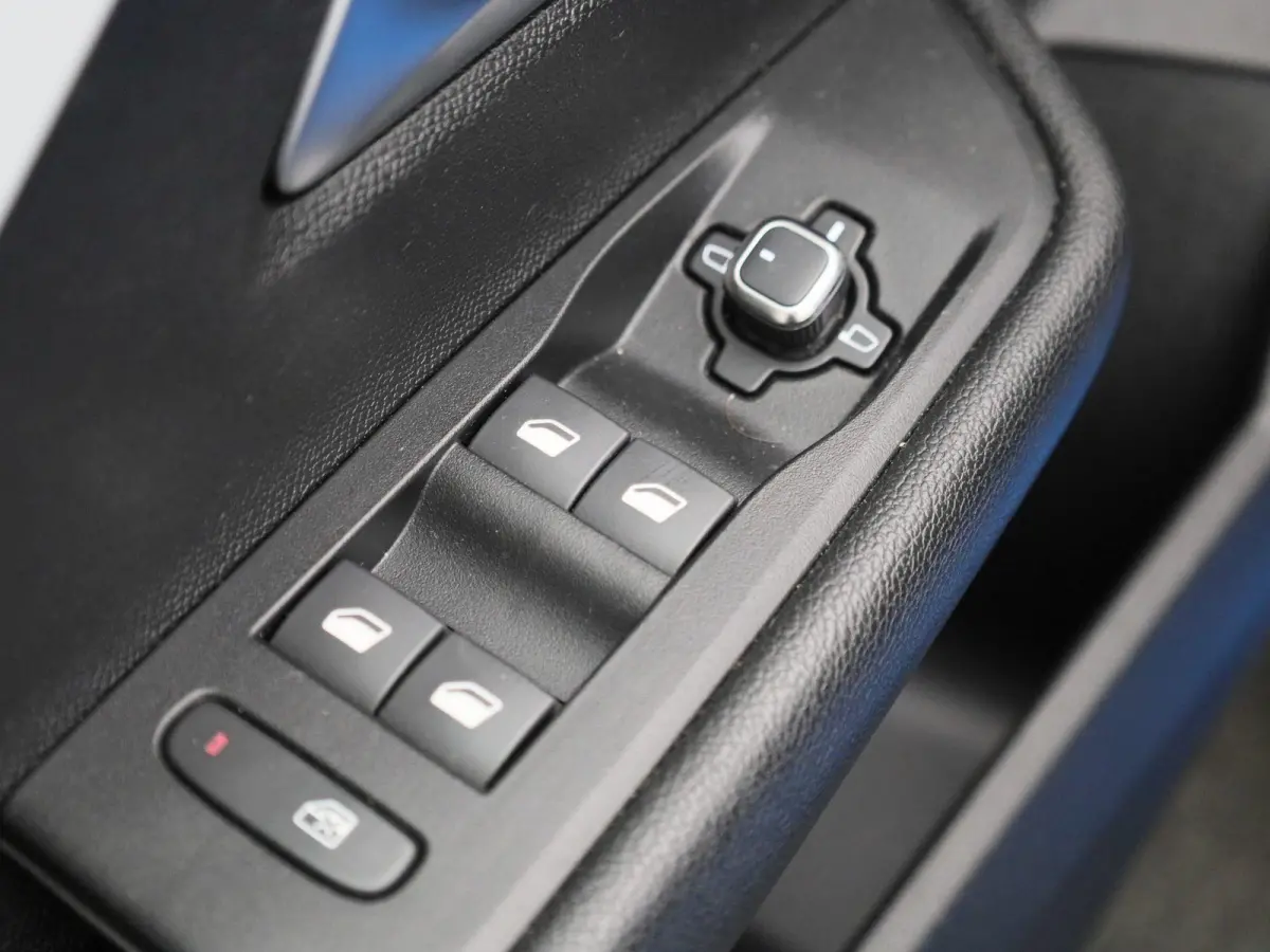 1.2 Level 2 | Virtual Cockpit | Apple Carplay / Android Auto | Lichtmetalen Velgen |