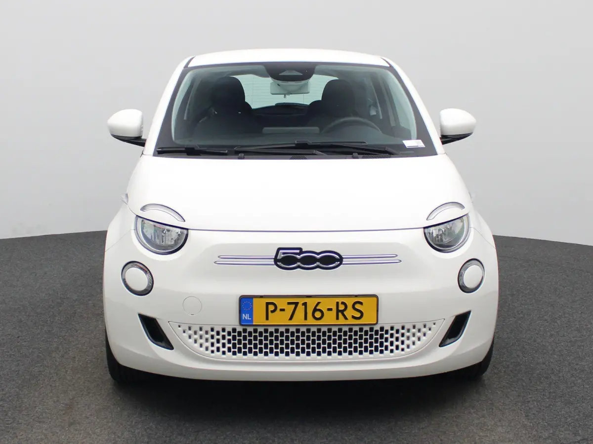 Icon 42 kWh APPLE/ANDROID CARPLAY - LICHTMETALEN VELGEN - NAVIGATIESYSTEEM - 12 MAANDEN BOVAG GARANTIE