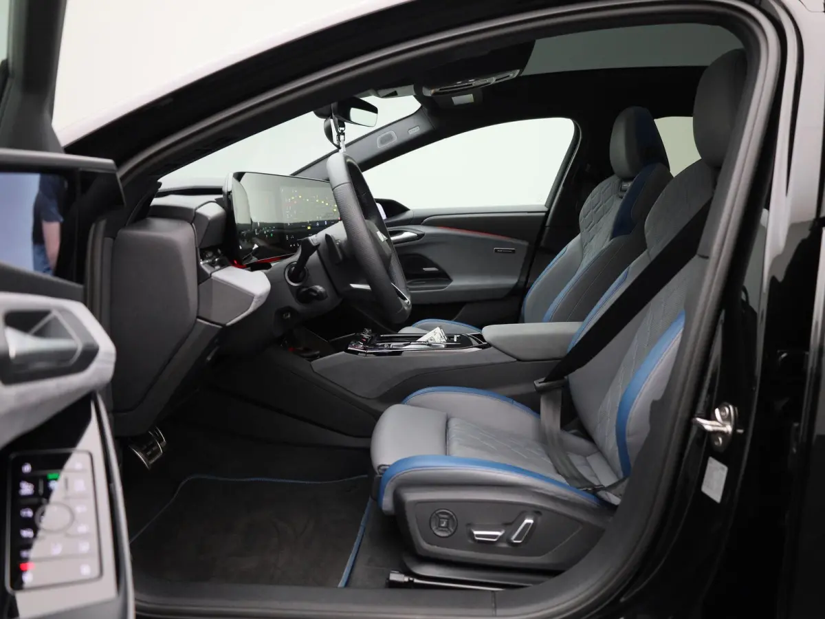 S6 100 kWh 503 PK | Audi exclusive interieur | Glazen panoramadak | Luchtvering | Bang & Olufsen | Head-up display | LED Matrix | Stoelventilatie | Virtual mirrors | Massage | Stoelventilati