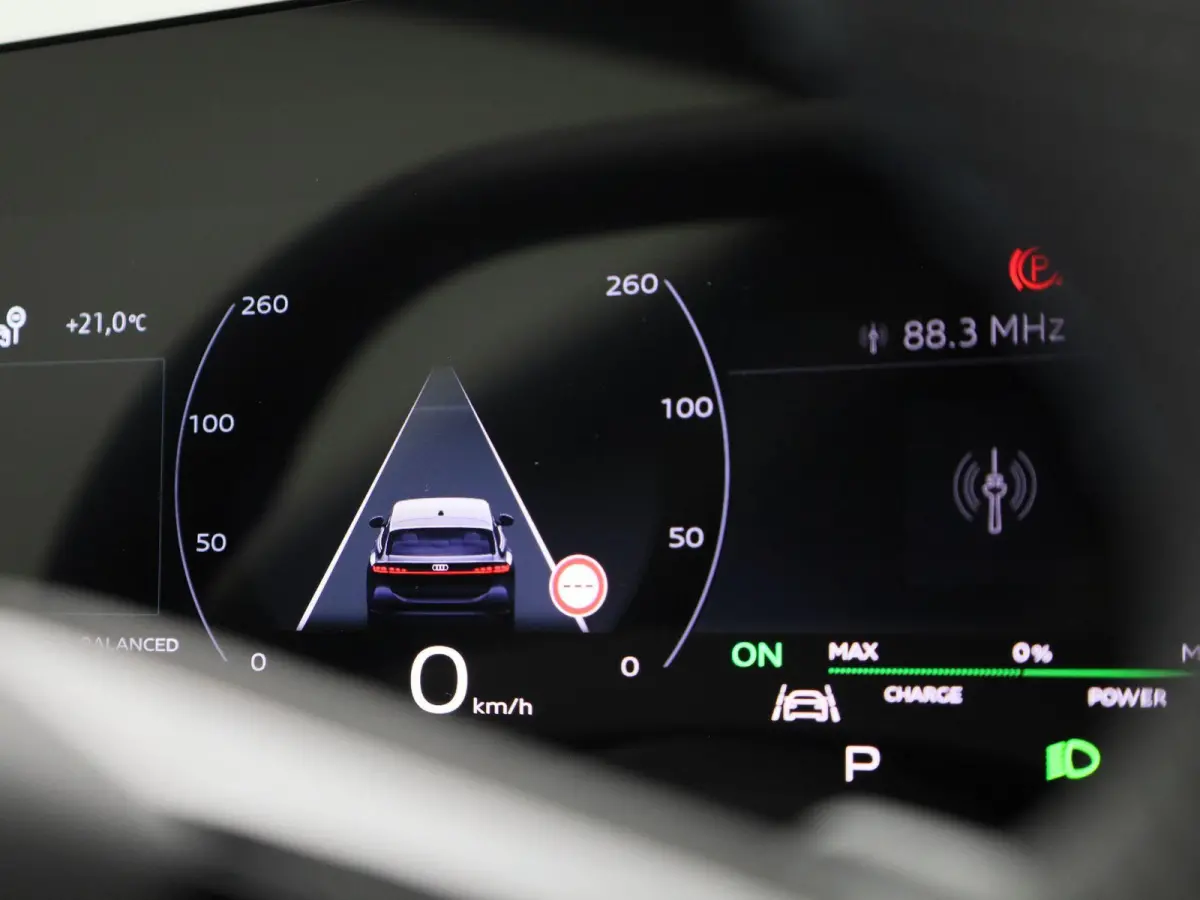 S6 100 kWh 503 PK | Audi exclusive interieur | Glazen panoramadak | Luchtvering | Bang & Olufsen | Head-up display | LED Matrix | Stoelventilatie | Virtual mirrors | Massage | Stoelventilati