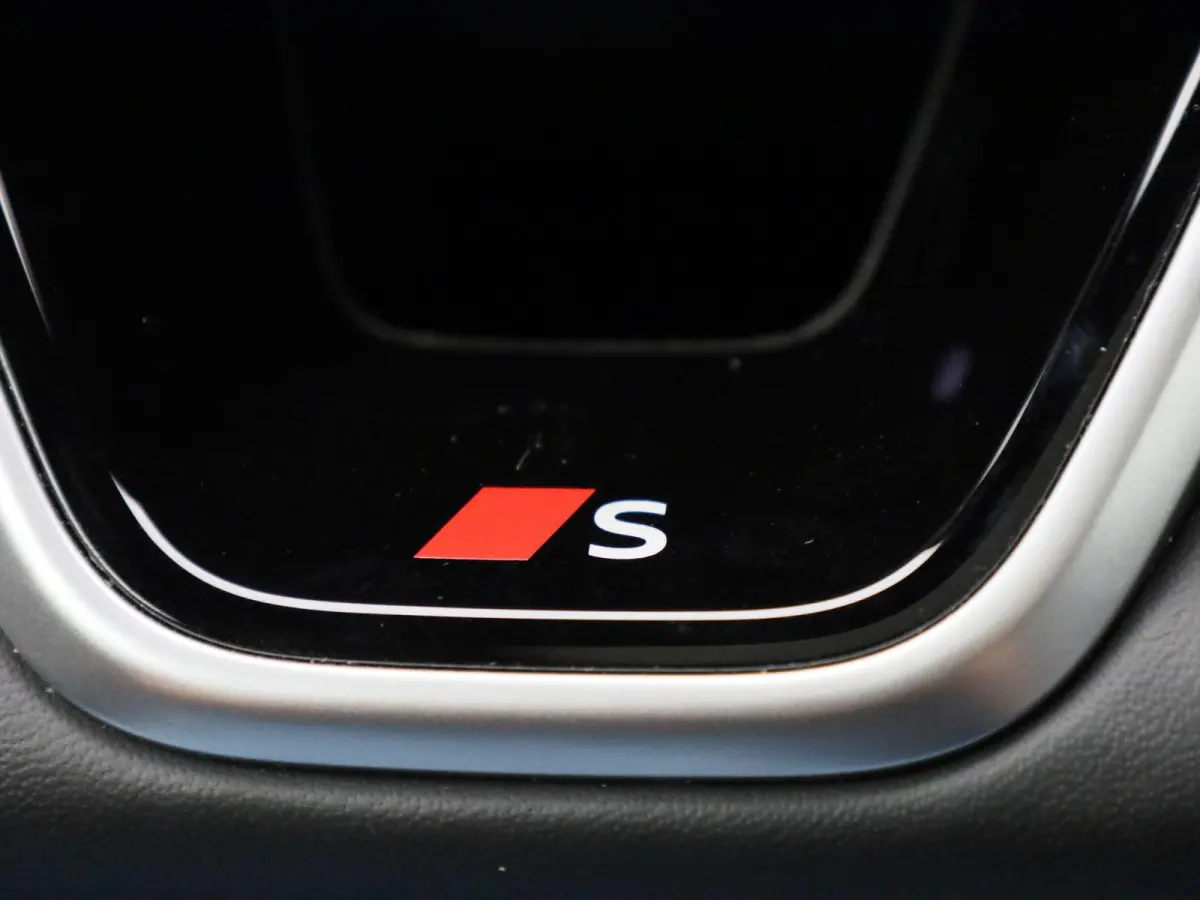 S6 100 kWh 503 PK | Audi exclusive interieur | Glazen panoramadak | Luchtvering | Bang & Olufsen | Head-up display | LED Matrix | Stoelventilatie | Virtual mirrors | Massage | Stoelventilati