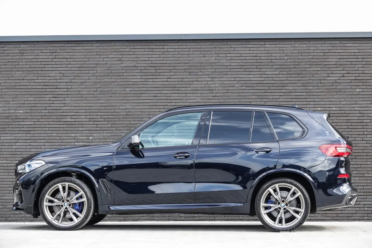 Xdrive 30d 265Pk Aut. | M-Sport | High Executive | Luchtvering | Panoramadak | Head-Up Display | 22''