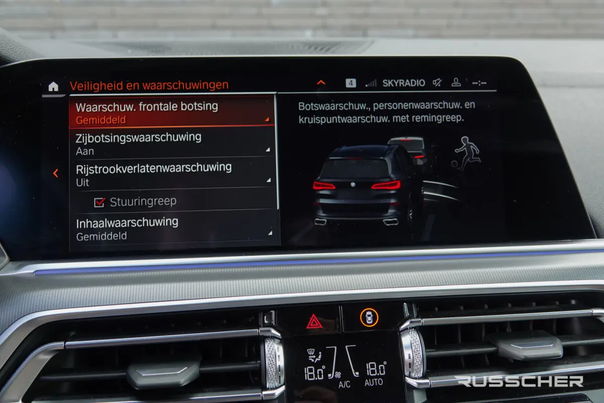Xdrive 30d 265Pk Aut. | M-Sport | High Executive | Luchtvering | Panoramadak | Head-Up Display | 22''