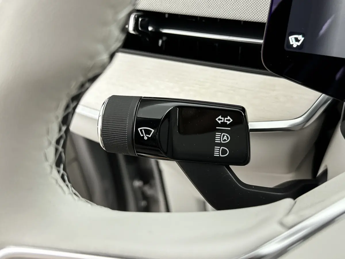 Twin Motor Performance Ultra 111kWh | 21" | Luchtvering | Bowers & Wilkins | Pilot Assist Pack | Climate | Trekhaak | Getint glas | Nordico Quilted