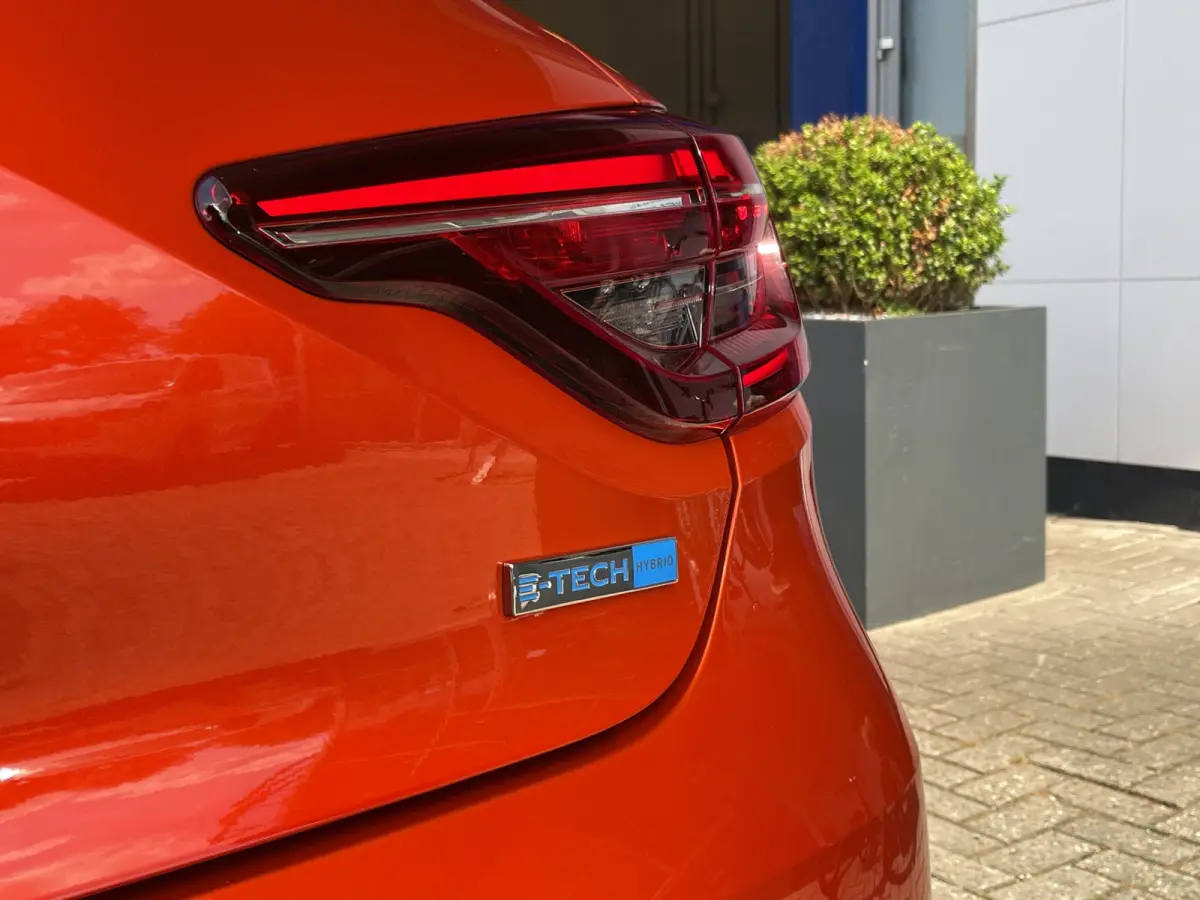 1.6 E-Tech Full Hybrid 145 techno | Camera | Cruise Control | Climate Control | Navigatie