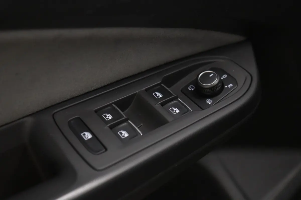 2.0 TSI R 4Motion AKRAP/PANO/IQ/H-K/KEYLESS/BOMVOL