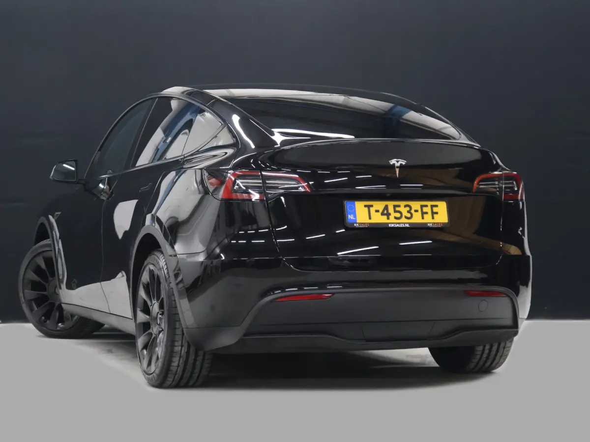 RWD 58 kWh [PANORAMADAK, ELEKTRISCHE STOELEN, PDC, CAMERA, STOELVERWARMING, STUURVERWARMING, KEYLESS ENTRY, KEYLESS START, DODEHOEKDETECTIE, CLIMATE CONTROL, NIEUWSTAAT]