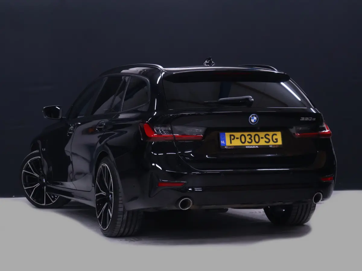320e Business Edition Sport Plus [APPLE CARPLAY, ANDROID, TREKHAAK, STOELVERWARMING, CRUISE, ELEKTRISCHE ACHTERKLEP, DIGITAL DASH, NAVIGATIE, NIEUWSTAAT]