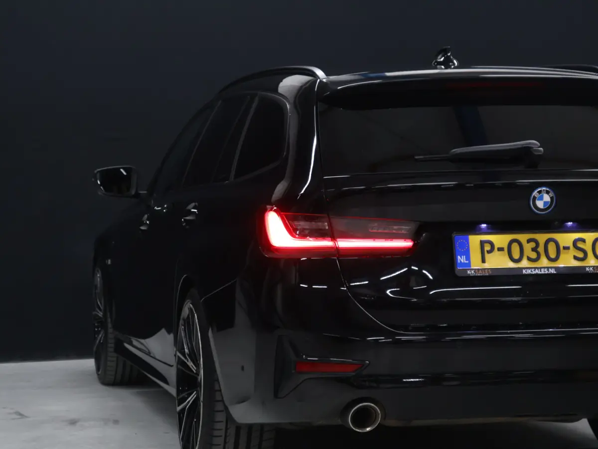 320e Business Edition Sport Plus [APPLE CARPLAY, ANDROID, TREKHAAK, STOELVERWARMING, CRUISE, ELEKTRISCHE ACHTERKLEP, DIGITAL DASH, NAVIGATIE, NIEUWSTAAT]