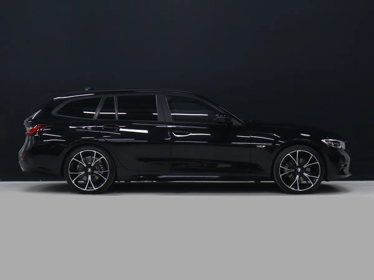 320e Business Edition Sport Plus [APPLE CARPLAY, ANDROID, TREKHAAK, STOELVERWARMING, CRUISE, ELEKTRISCHE ACHTERKLEP, DIGITAL DASH, NAVIGATIE, NIEUWSTAAT]