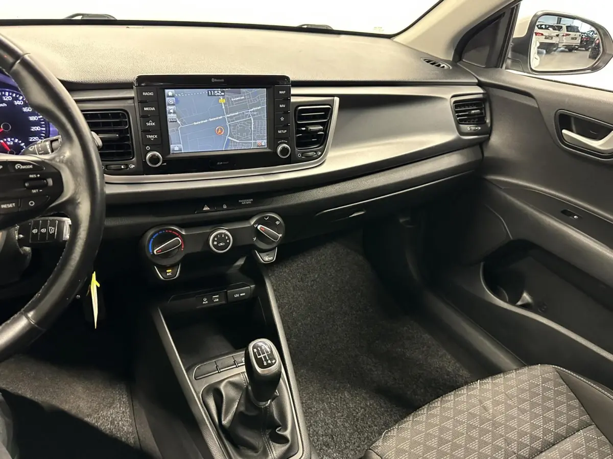 1.0 TGDI ComfortPlusLine Navigator CAMERA CARPLAY NAVI CRUISE.