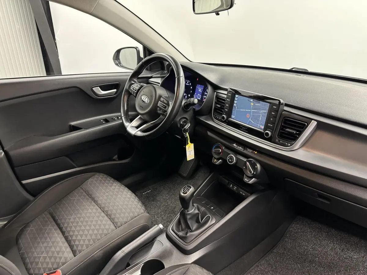 1.0 TGDI ComfortPlusLine Navigator CAMERA CARPLAY NAVI CRUISE.