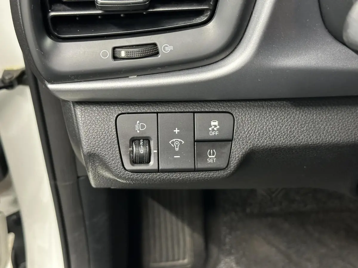 1.0 TGDI ComfortPlusLine Navigator CAMERA CARPLAY NAVI CRUISE.