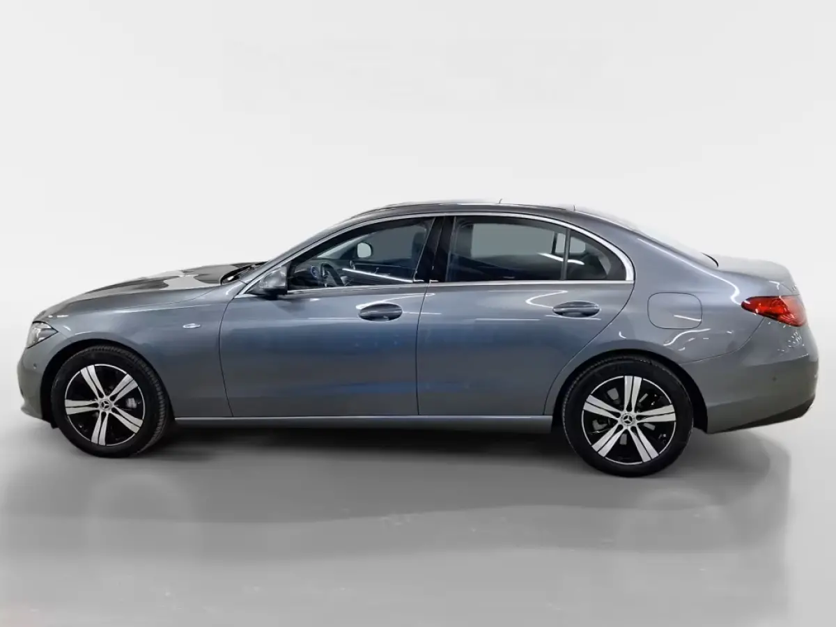 300e AVANTGARDE ** HIGH-LED, MBUX+, PANORAMA, CAMERA, MEMORY ** 1e EIG - Ex MB-AG - UNFALLFREI ** ** INFORMEER OOK NAAR ONZE AANTREKKELIJKE FINANCIAL-LEASE TARIEVEN **