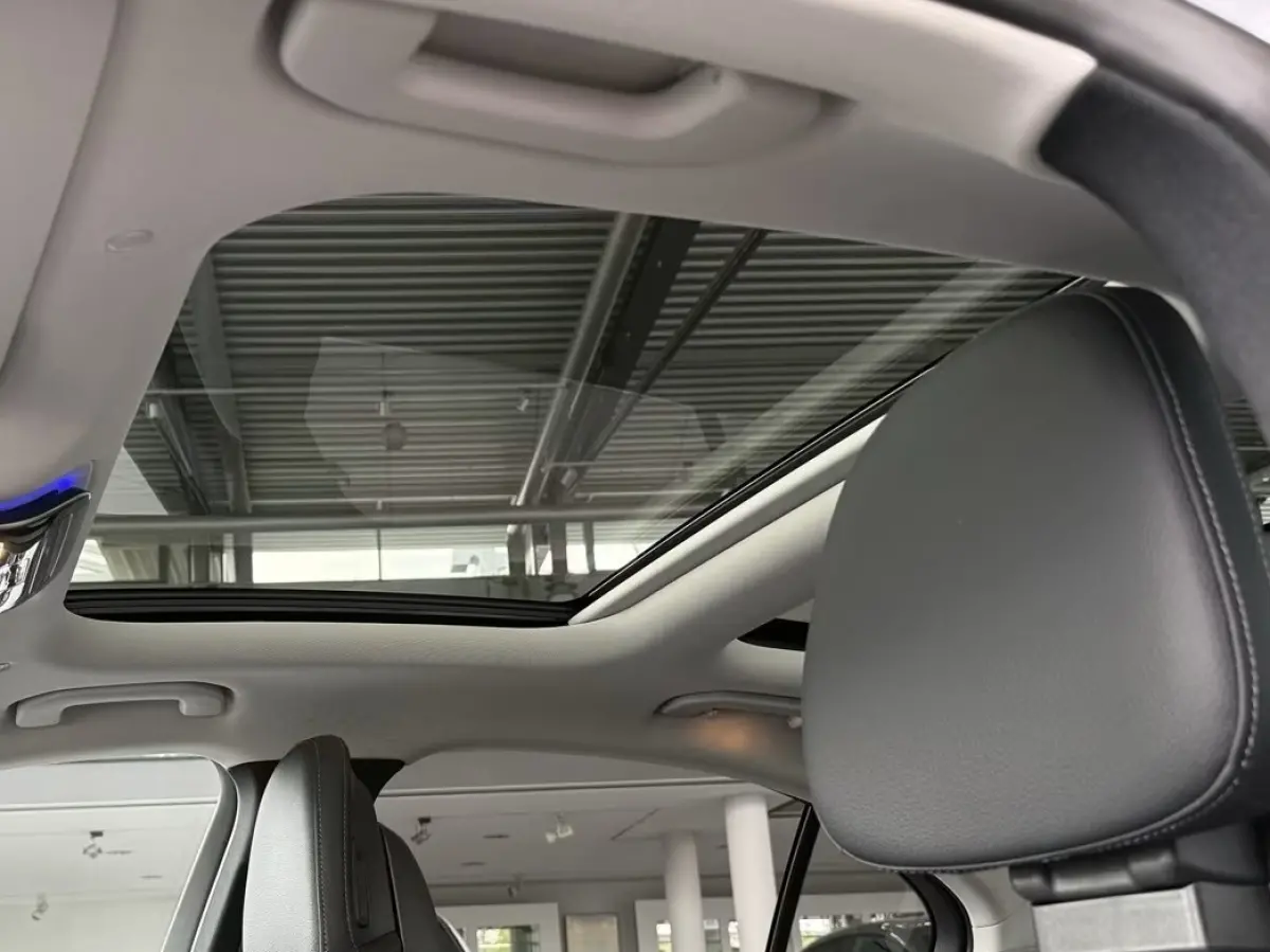 300e AVANTGARDE ** HIGH-LED, MBUX+, PANORAMA, CAMERA, MEMORY ** 1e EIG - Ex MB-AG - UNFALLFREI ** ** INFORMEER OOK NAAR ONZE AANTREKKELIJKE FINANCIAL-LEASE TARIEVEN **