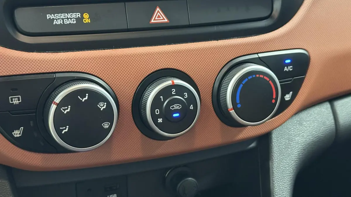 1.0i Comfort 5p. AIRCO CARPLAY 36000 KM.