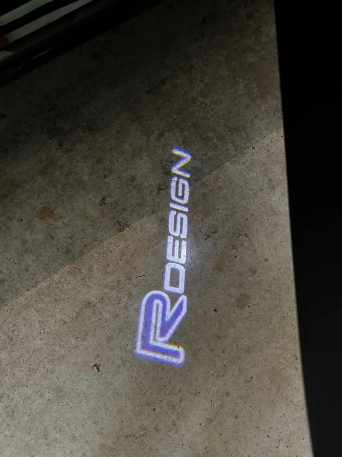 2.0 T6 Recharge AWD R-Design