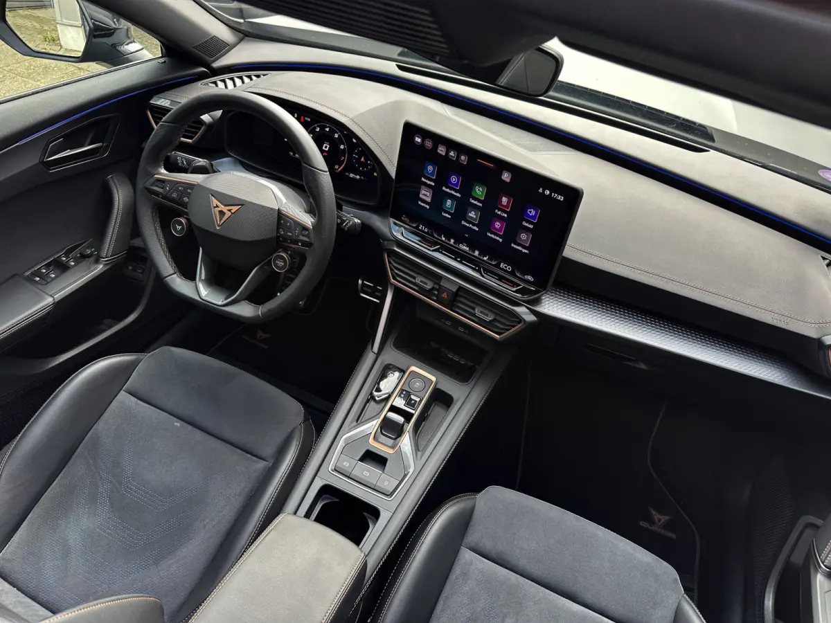 1.5 TSI e-Hybrid VZ Performance 272PK | Matt Grey | Pano | Memory | ACC | 1e eig | Nieuwstaat
