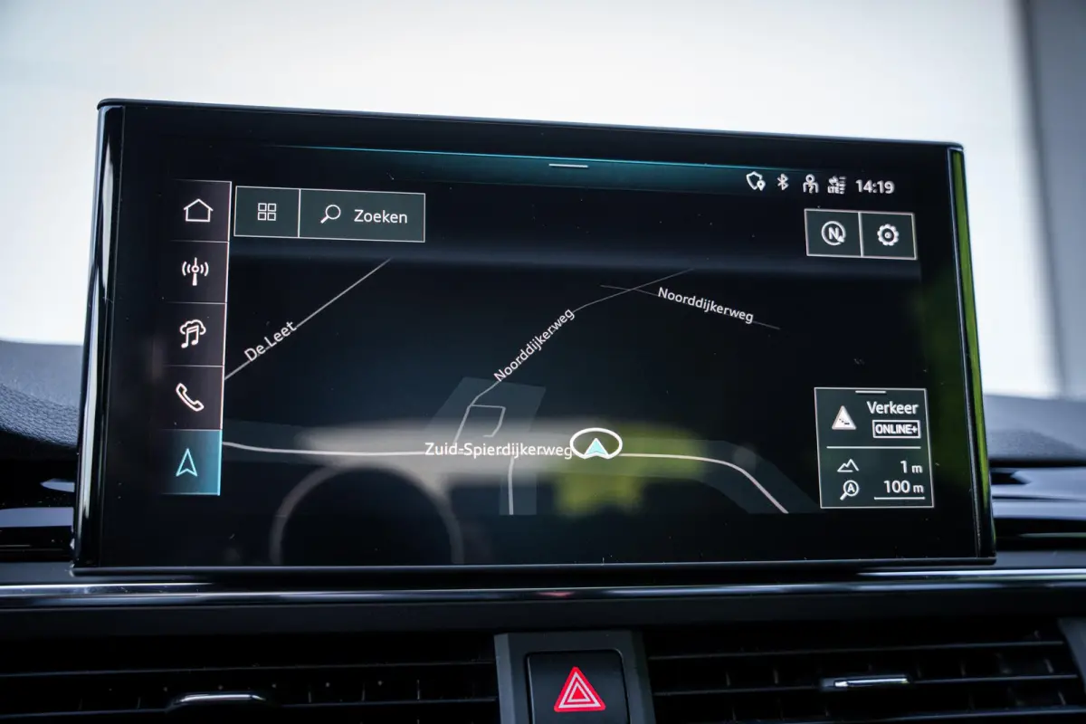 2.0 35 TFSI S-Line Competition NL-auto|Matrix|Chronosgrijs|Elek-Trekhaak|ACC|Camera|Carplay|1e-eig.