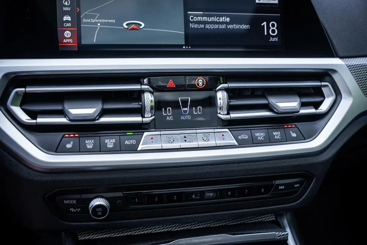 330i 258pk M-Sport Org.NL|Pano|H/K|HuD|360°|Trekhaak|Memory|Laser|Carplay|Elek-A.klep|NAP